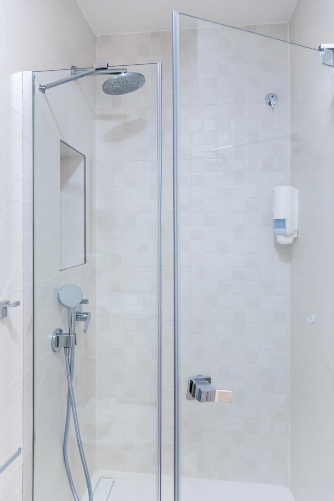 Catalina Silence Apartment บาเลนเซีย ภายนอก รูปภาพ